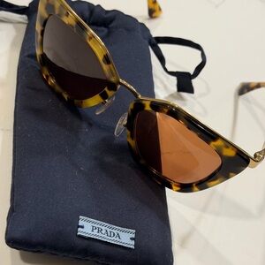 Prada Tortoiseshell Cat-Eye Sunglasses with Brown Lenses